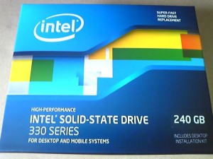 Intel 330 箱